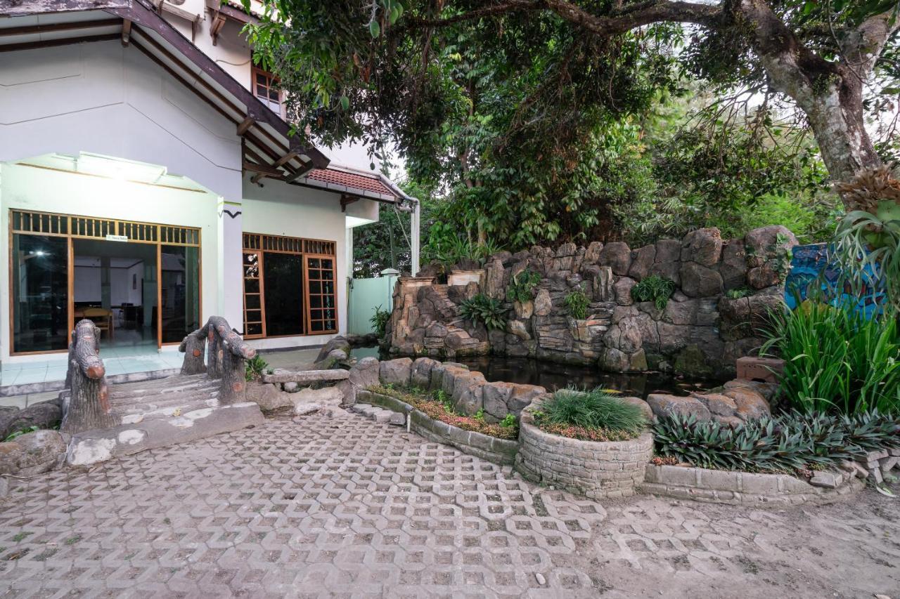 Super Oyo 1778 Omah Duwet Hotel Beran Kidul Eksteriør billede